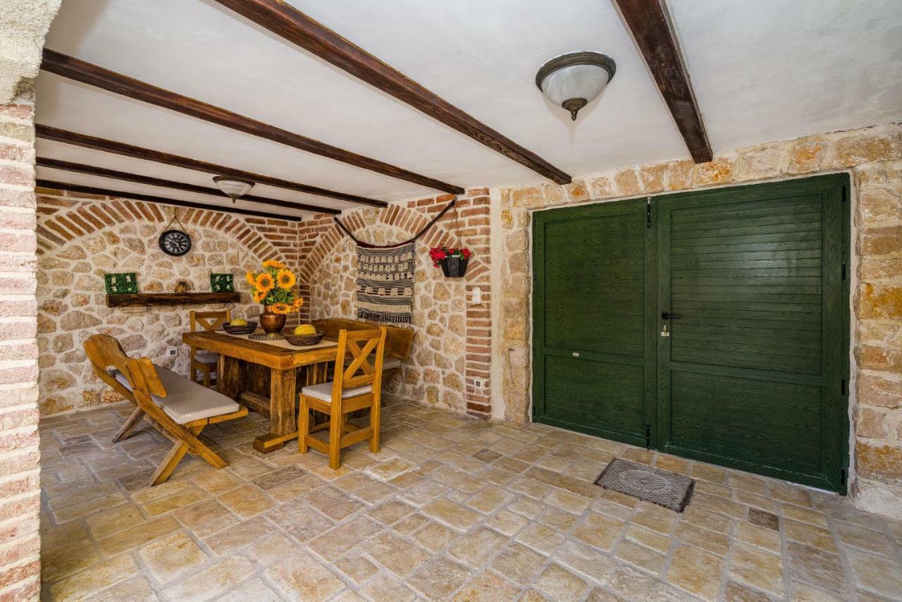 Вілла Stone House Ражанац Екстер'єр фото